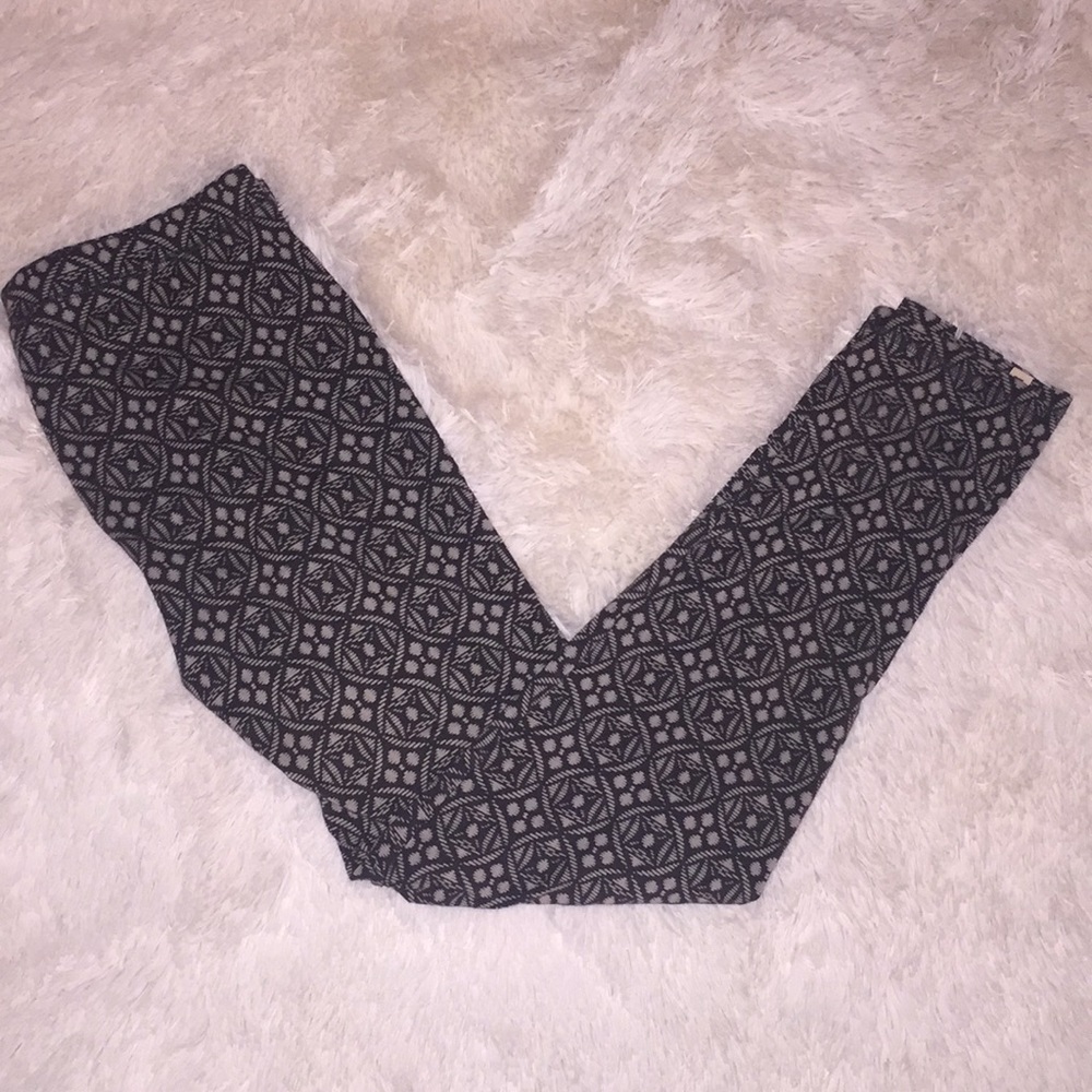 Super Comfortable Patterned Leggings